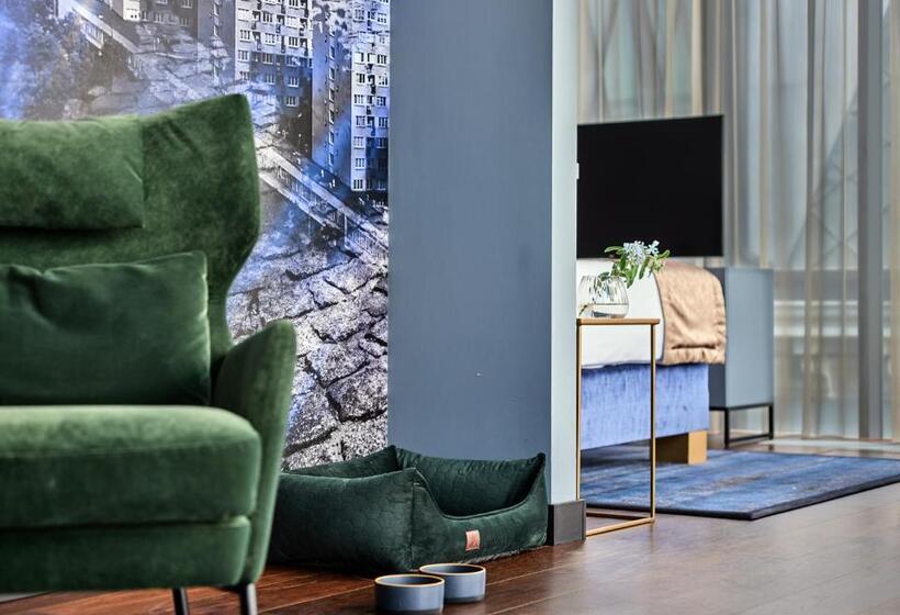 Люкс, Indigo Warsaw Nowy świat, An Ihg