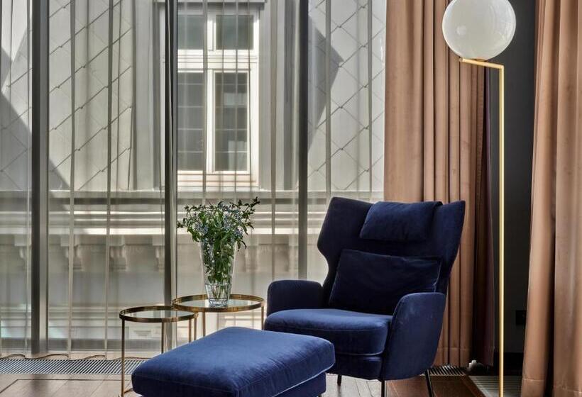 Люкс, Indigo Warsaw Nowy świat, An Ihg