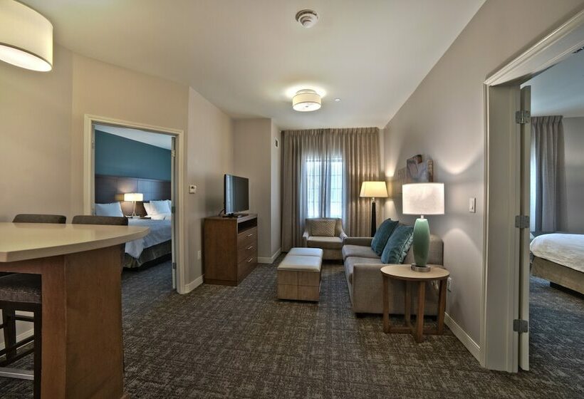 ２ベッドスイートルーム, Staybridge Suites Houston   Humble Beltway 8 E, An Ihg