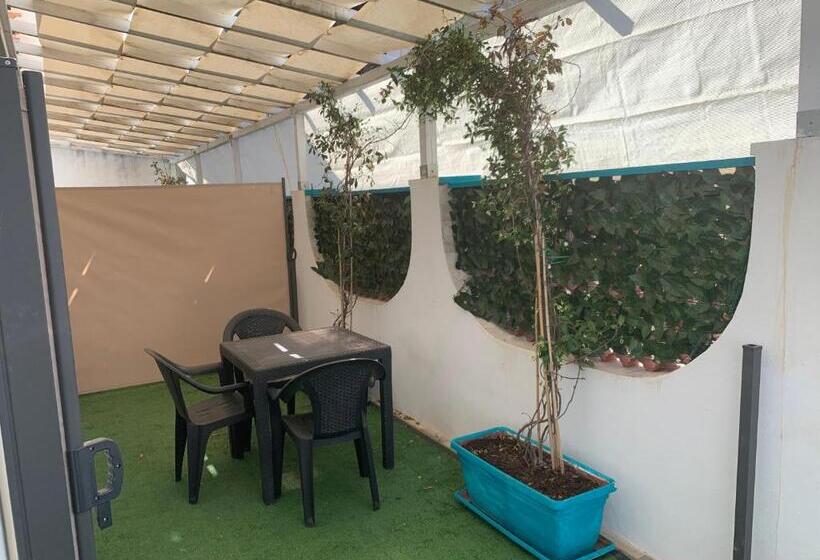 Номер Стандарт, Residence R&b Tyrrhenum