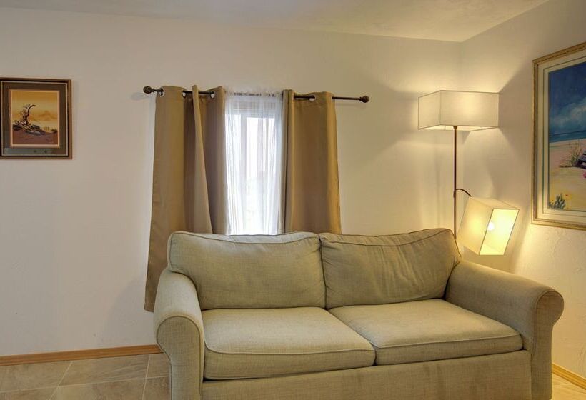 חדר דלוקס, Westerly Motel