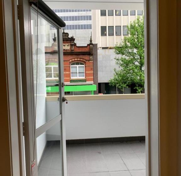 Студио Стандарт с Балконом, Argyle Accommodation