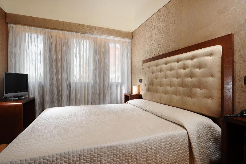 高级大房间, Indigo London   1 Leicester Square, An Ihg
