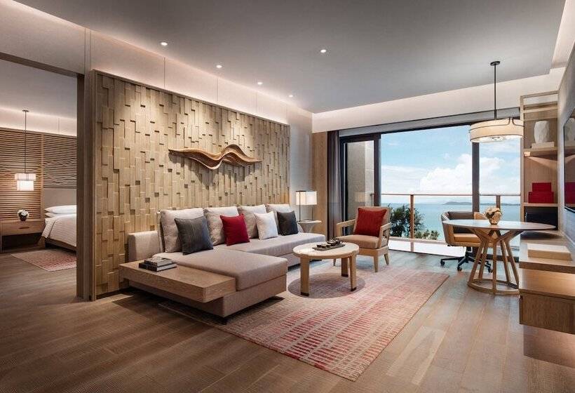 سوئیت اجرایی با چشم‌انداز دریا, Shenzhen Marriott Hotel Golden Bay