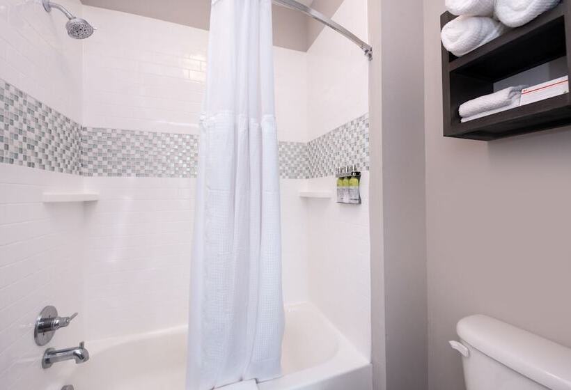 Люкс 2 Спальни, Staybridge Suites   Lake Charles, An Ihg