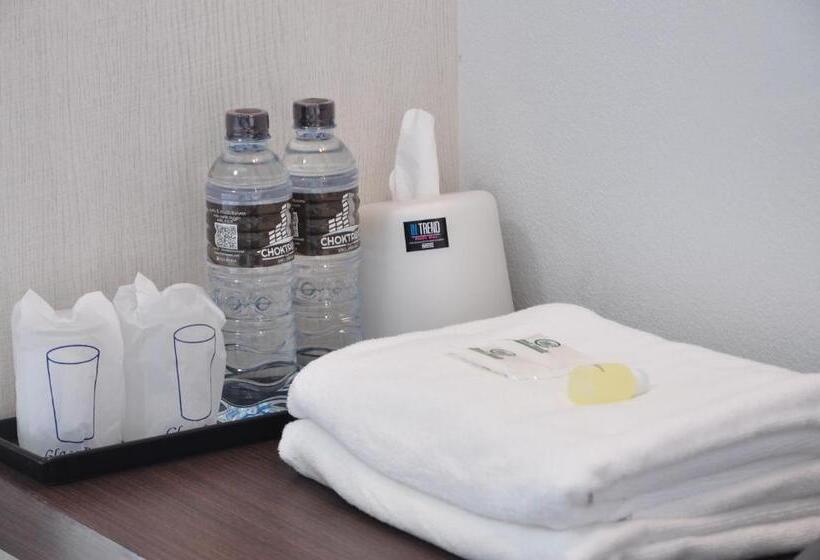 Стандартный Номер Кровать Кинг, C Room @ Airport By Choktawee