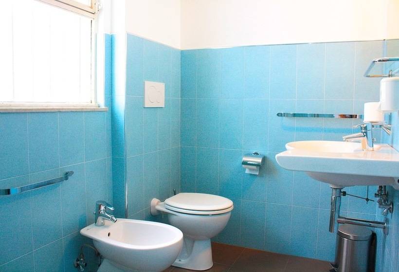 اتاق استاندارد چهار تخته, City In Hostel B&b