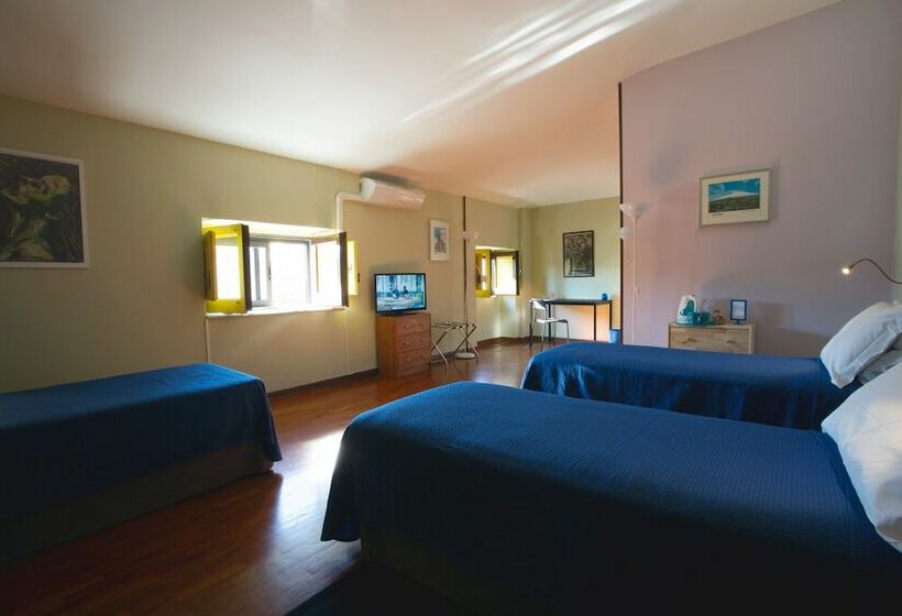 اتاق استاندارد سه نفره, Liodoro Catania B&b