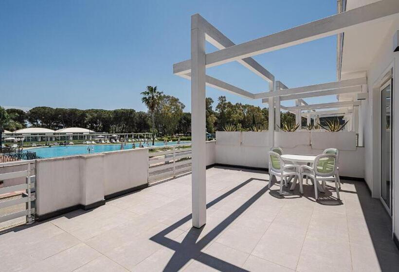デラックストリプルルーム, Salice Resort