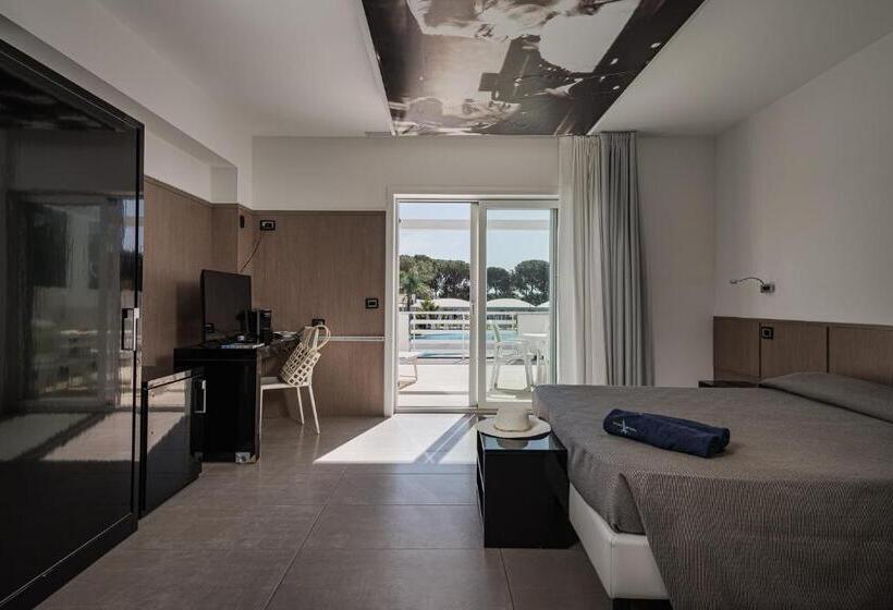 デラックストリプルルーム, Salice Resort