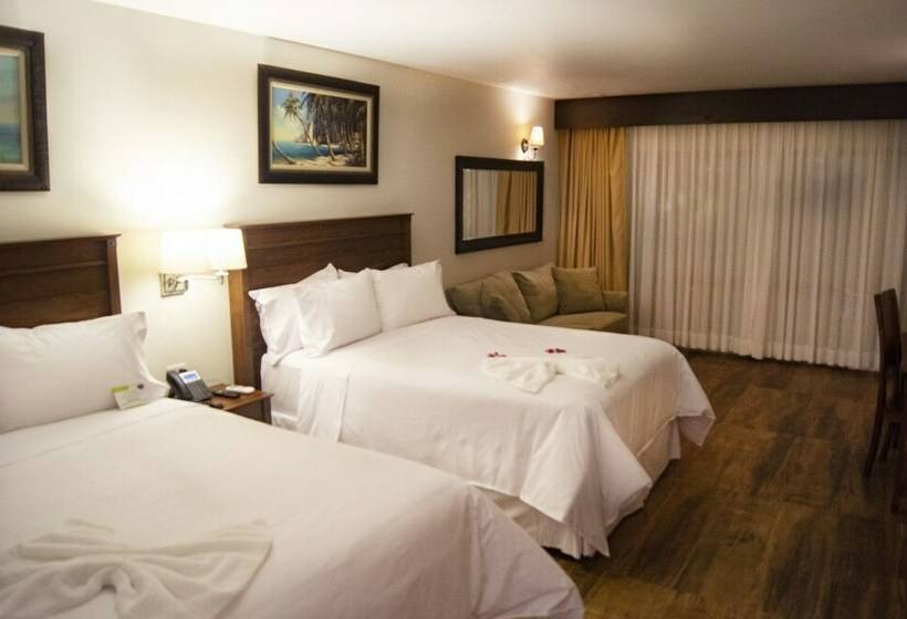 Люкс Вид на Бассейн, Bella Terra Laguna Azul Resort & Spa