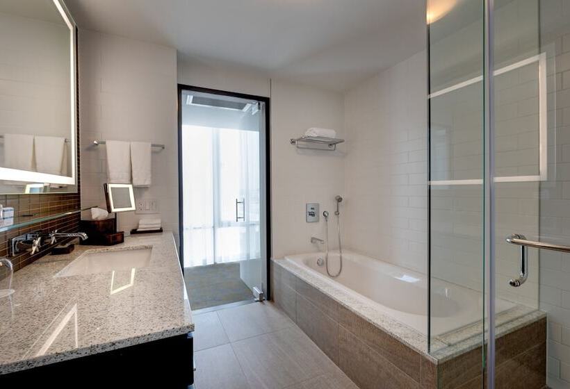 スイート, X Toronto By Library Hotel Collection