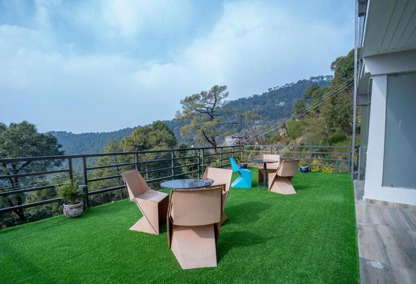 스탠다드 발코니 룸, Indraprastha Spa Resort