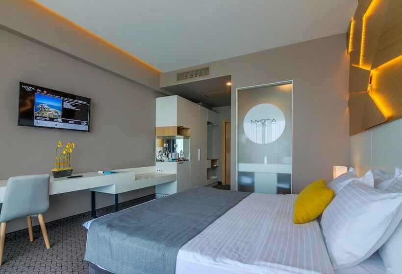 Номер Superior, Nyota Hotel & Conference Center