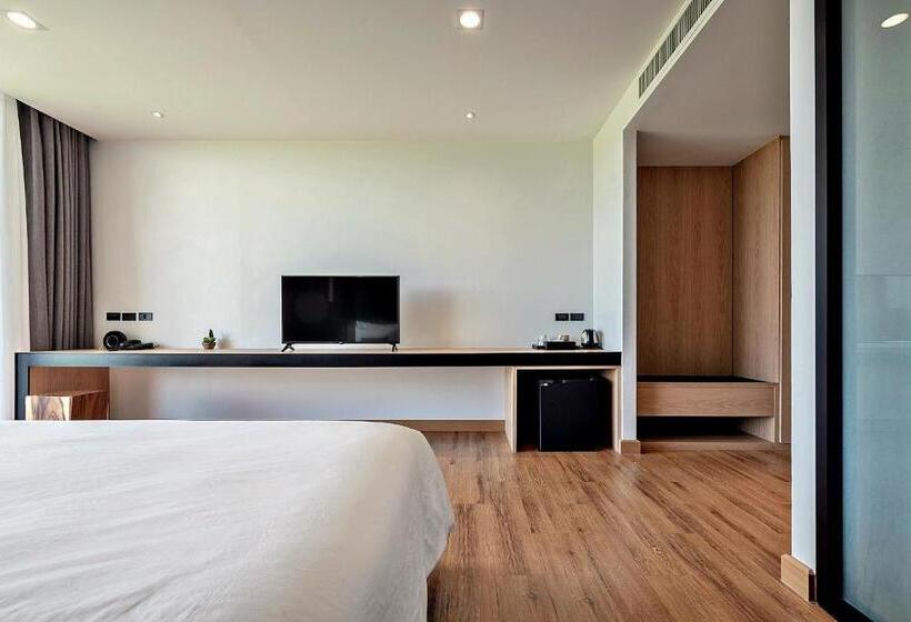 Номер Deluxe, De Capoc Resort