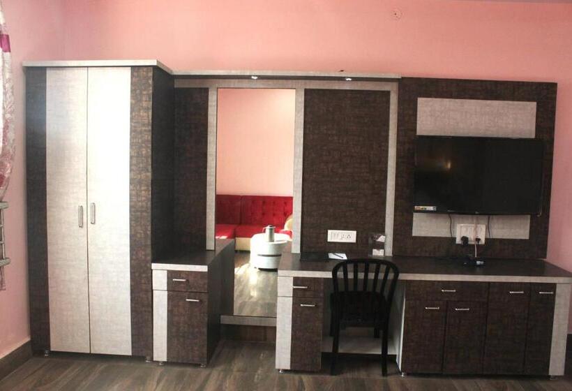 Люкс Повышенной Комфортности, Kwality Inn