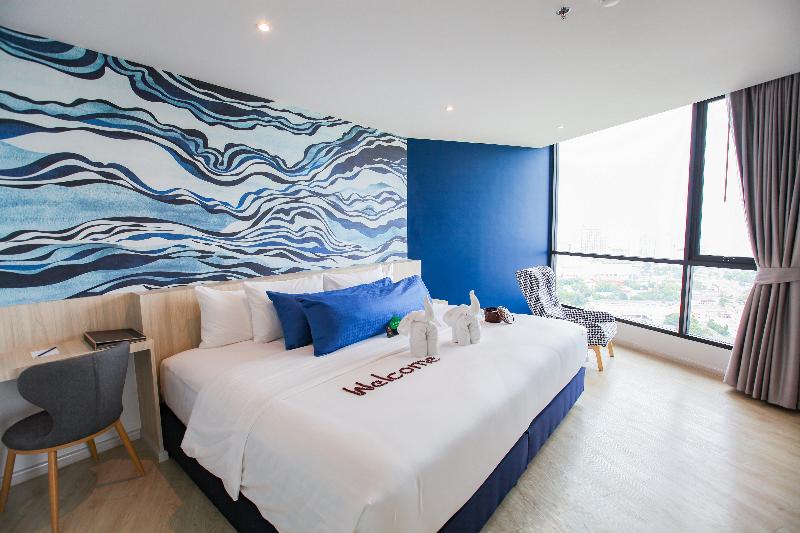 Люкс Вид на Море, Brighton Grand Hotel Pattaya   Sha Extra Plus