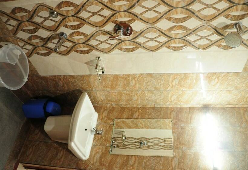Номер Стандарт, Al Wesal International