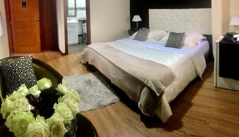 Номер Стандарт, Boutique Castilla De Leon