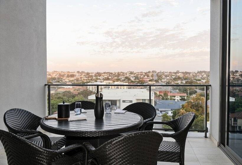 سوئیت پنت هاوس, Ramada By Wyndham Vetroblu Scarborough Beach