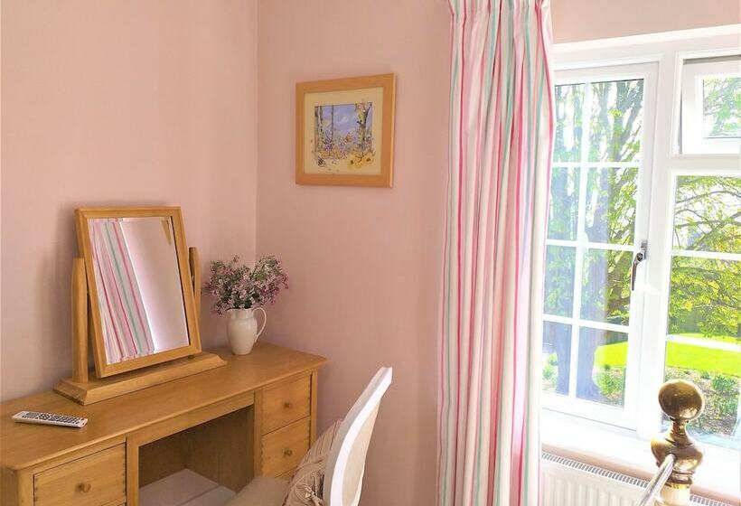 اتاق لوکس, Sidmouth Bed & Breakfast