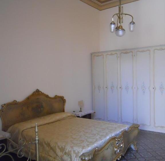 标准间, Borgo Due Mari