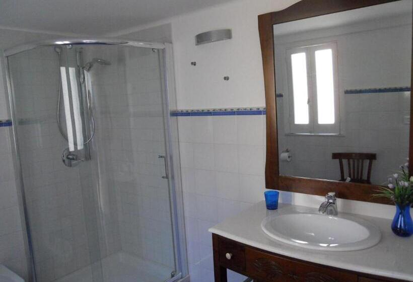 Standard room with outdoor bath, Borgo Due Mari