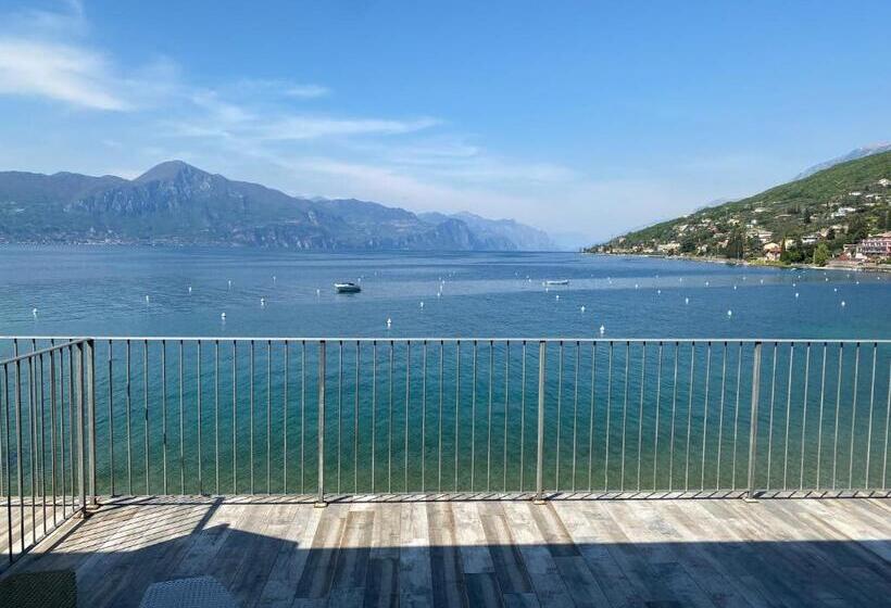 Номер Стандарт Вид на Озеро, Baia Dei Pini