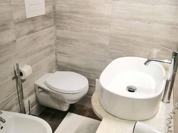 Номер Economy, Sant Elene