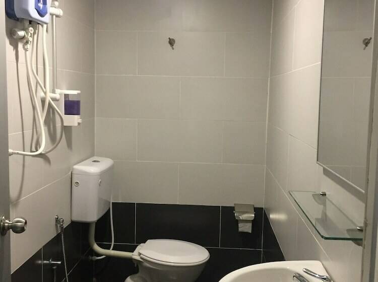 اتاق لوکس, Uncle Guesthouse Kuala Terengganu