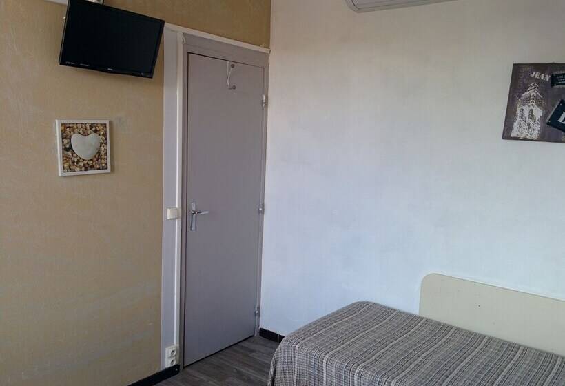 Standardzimmer, Araur