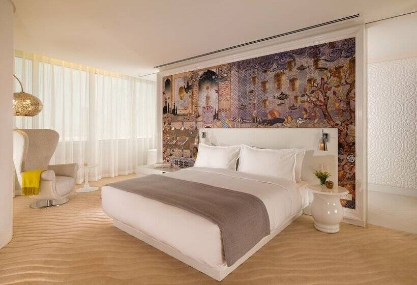 Superior Room with Terrace, Mondrian Doha