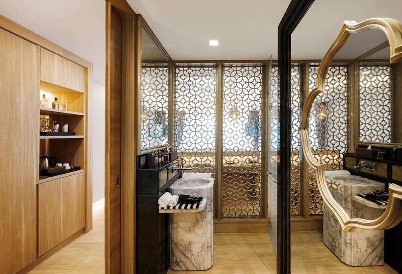 산전망 스위트 디럭스, Avista Grande Phuket Karon   Mgallery