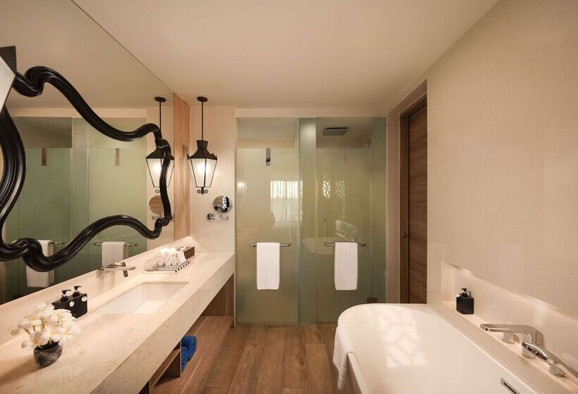 풀장 전망 디럭스 룸, Avista Grande Phuket Karon   Mgallery