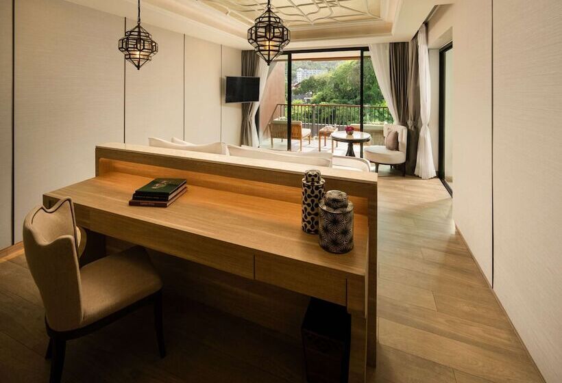 산전망 스위트 디럭스, Avista Grande Phuket Karon   Mgallery