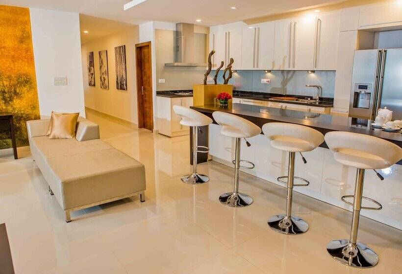 Апартаменты Superior 3 Спальни, Platinum One Suites