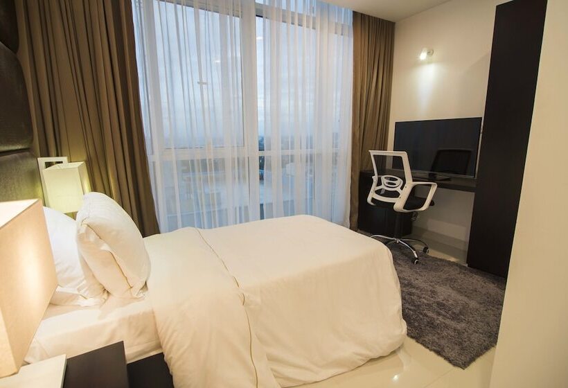 Апартаменты Deluxe 3 Спальни, Platinum One Suites