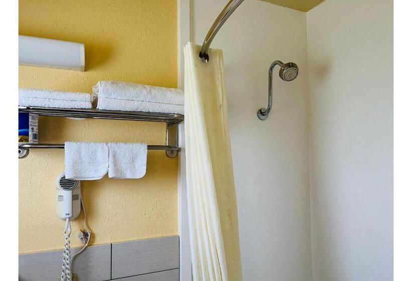 Номер Стандарт, Budget Inn Motel Perrysburg Oh