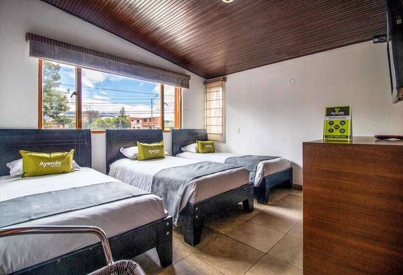 اتاق استاندارد سه نفره, Ayenda 1087 La Estacion