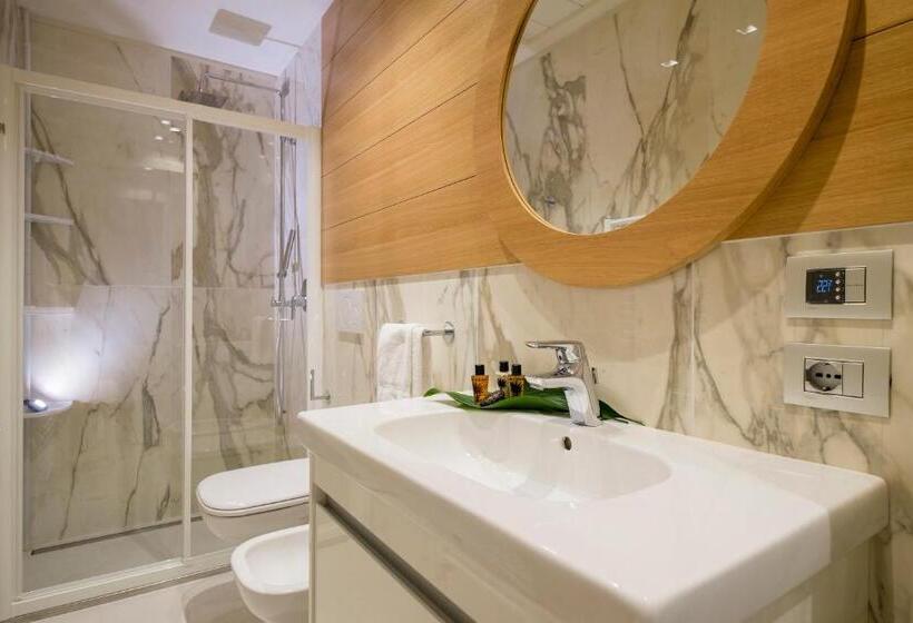 آپارتمان راحتی 1 خوابه, Metropol Ceccarini Suite   Luxury Apartments