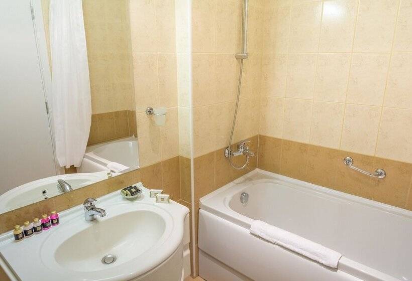 جناح, Mpm Astoria Hotel   Ultra All Inclusive