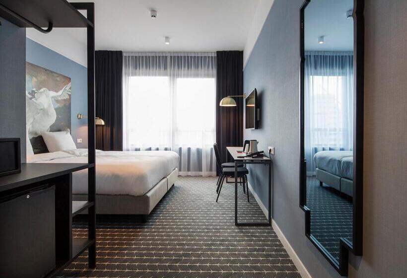 Standard Room, Corendon Village Amsterdam