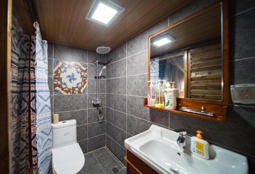 غرفة قياسية, Tuo Tuo Guest House