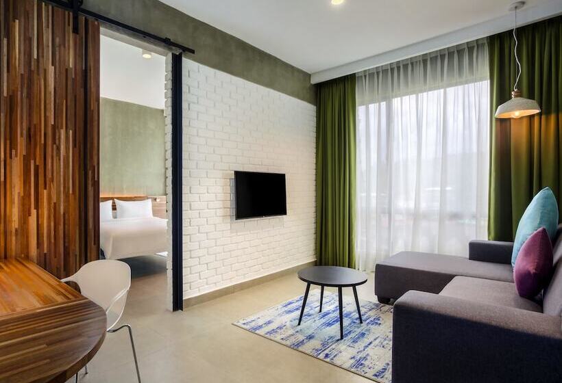Номер Superior, Ibis Styles Kota Kinabalu Inanam
