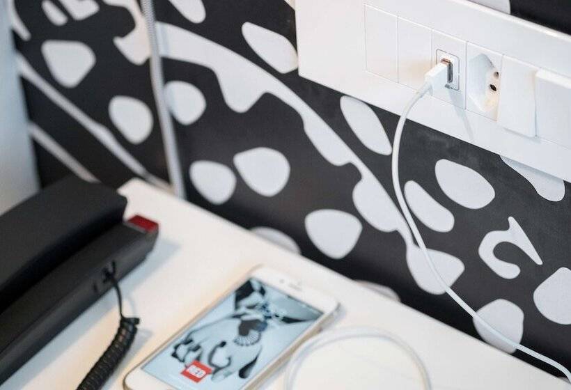 Номер Superior Вид на Горы, Radisson Red Hotel V&a Waterfront Cape Town