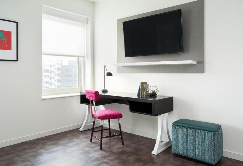 Семейный Номер, Tryp By Wyndham Newark Downtown
