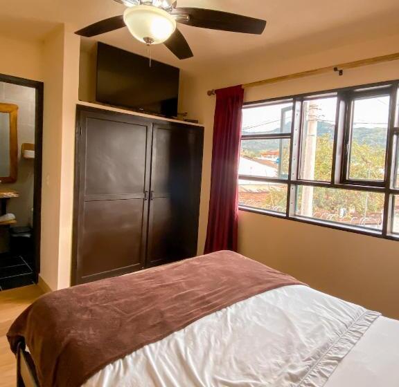 Номер Стандарт, La Rosa Nautica Hostel
