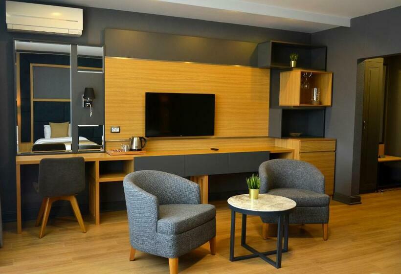 Номер Deluxe, Konak