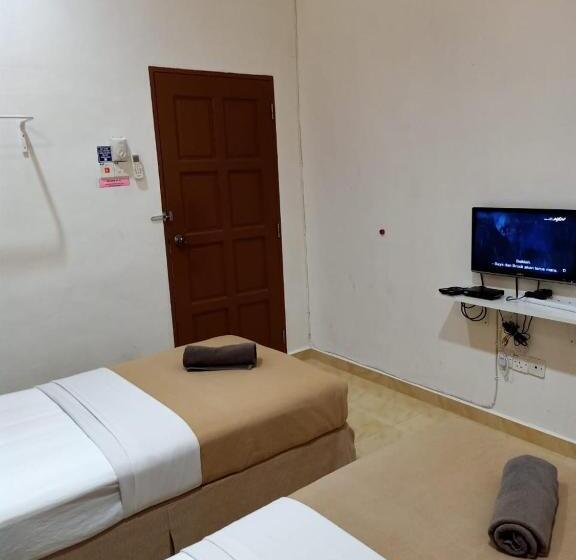 Номер Стандарт, Anggerik Impian Hotel  Best For Travellers At Kuala Berang