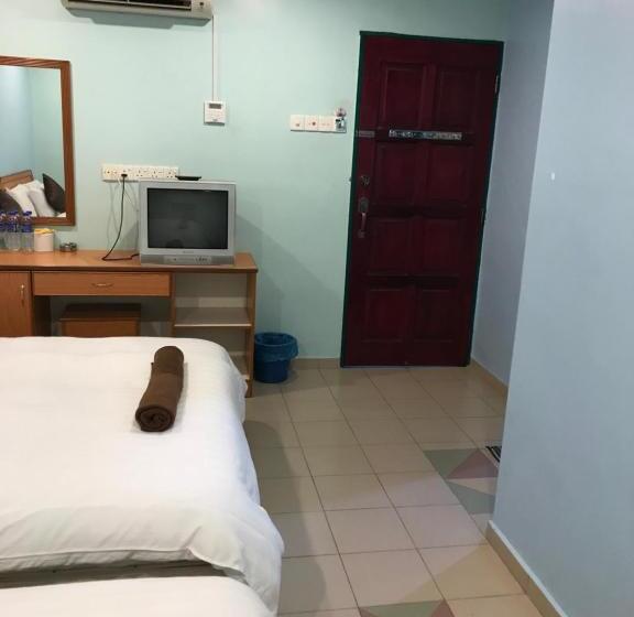 Camera Familiare Deluxe, Dan Restoran Seri Kangsar